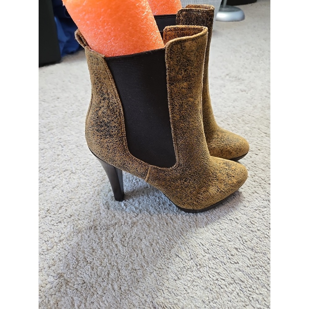 Michael Kors Destroyed Booties Size 7.5 Leather.‎